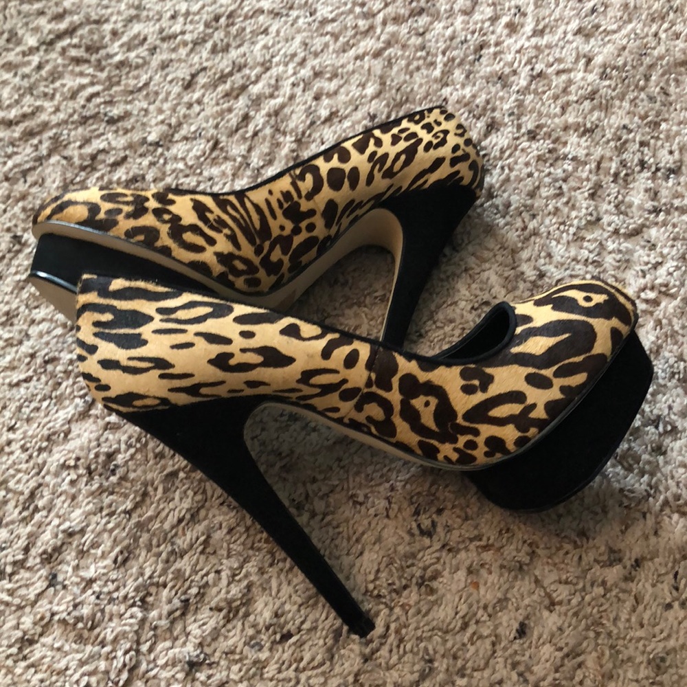 Aldo leopard print shoes